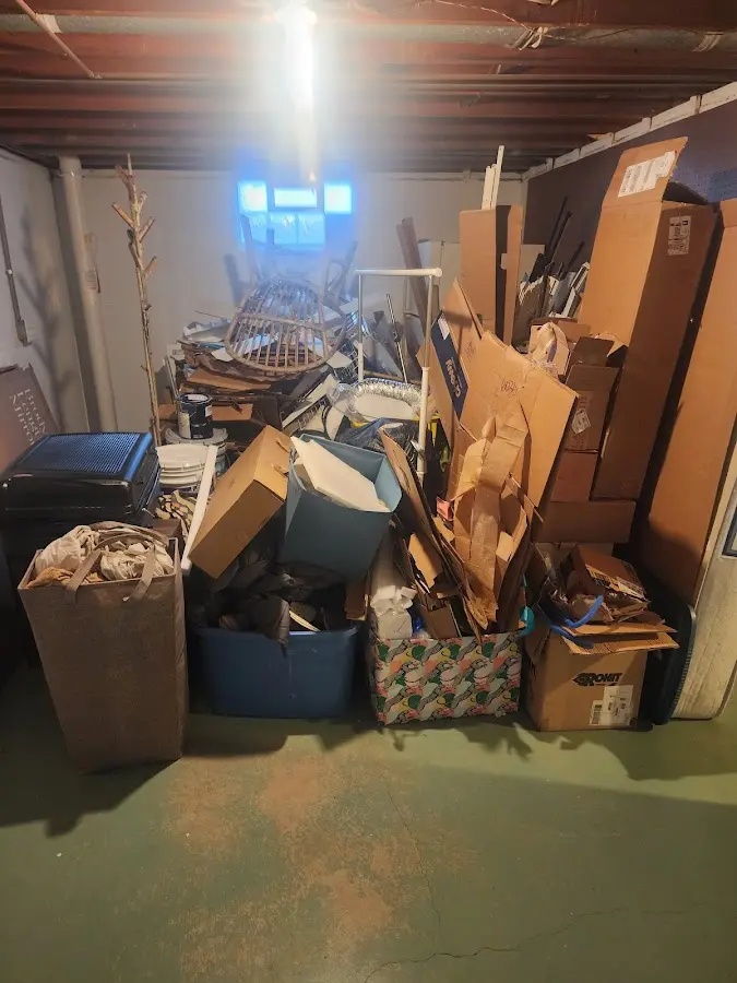 Roll-off dumpster container at job site for 20 Yard Dumpster Rental in Issaquah